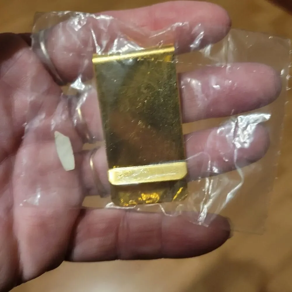 Ducks Unlimited Gold Tone Money Clip NWT